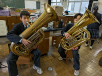 チューバ