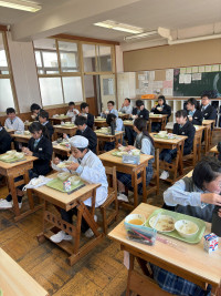 給食１